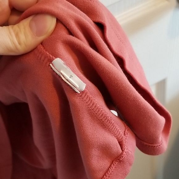 Old Navy maternity dress - Picture 4 of 4